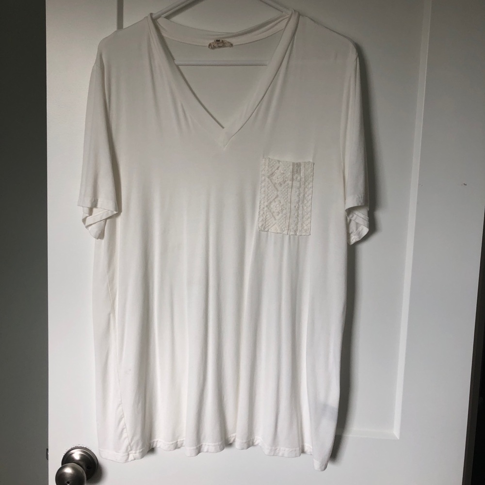 Plain white t-shirt